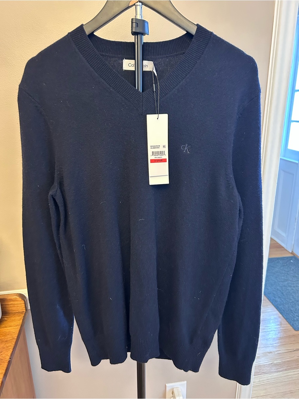 Calvin Klein Men's Dark Navy V-Neck Sweater